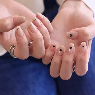 ネイル Elio所属・Elio 国泰寺のネイルデザイン