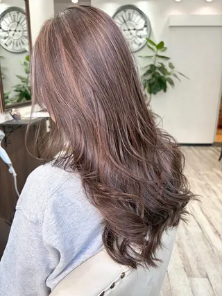 ロング Belle hair Design所属・ハイトーンカラー/ YUTAのヘアスタイル