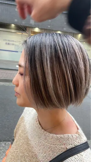 ショート カラー ハイトーン×髪質改善 KENTAのヘアスタイル