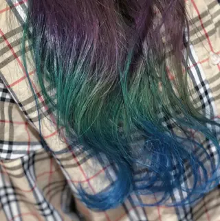 ロング カラー 𝑺𝒂𝒌𝒊 🩶マンツーマン施術のヘアスタイル