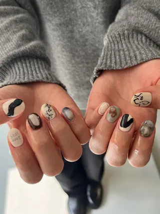 ネイル LETTER_& SAKIのネイルデザイン