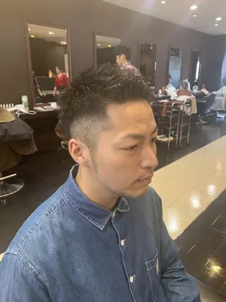 メンズ 前之園 ひかるのヘアスタイル
