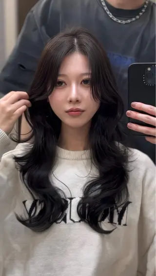 ロング カラー 宮本 優のヘアスタイル