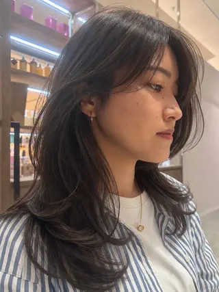 セミロング 石井良典 髪質改善のヘアスタイル