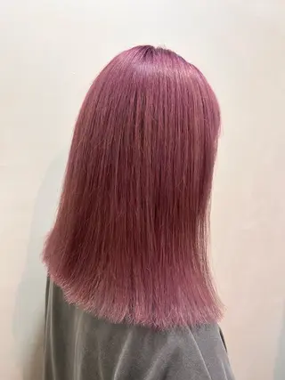 ミディアム カラー アベ ナツミのヘアスタイル