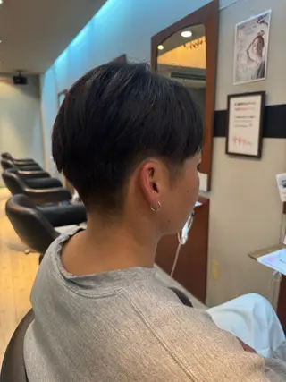 メンズ 村尾 麗奈のヘアスタイル