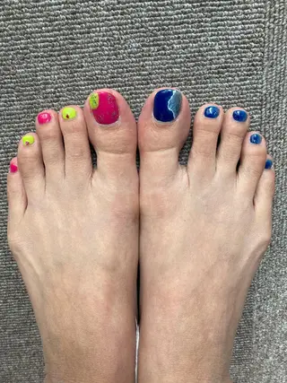 ネイル 長谷川 奈緒美のネイルデザイン