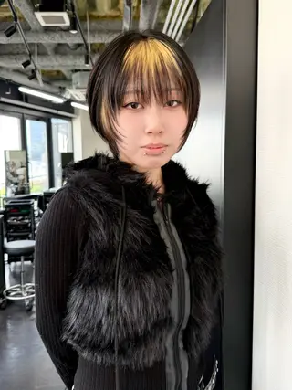 ショート 秋山 輝星のヘアスタイル