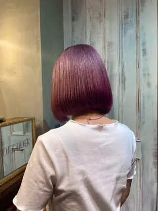 ショート カラー saya 🌟 レイヤー/ツヤ髪のヘアスタイル