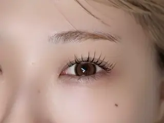 マツエク・マツパ Laurel 下エク パリエクNano🫧のマツエク・マツパデザイン