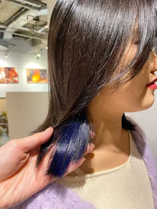 ミディアム ブリーチカラー/ブロ ンドレイヤーカットのヘアスタイル