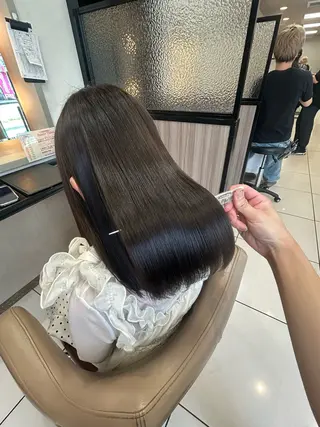 セミロング カラー 💍美髪矯正💍 髪質改善・店長 伊藤のヘアスタイル