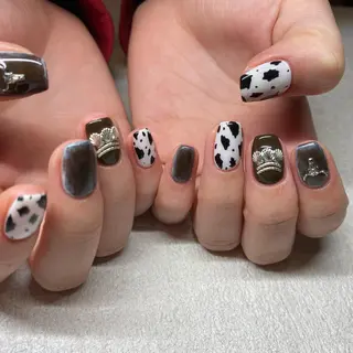 ネイル NORA nail UMEDA MAIのネイルデザイン