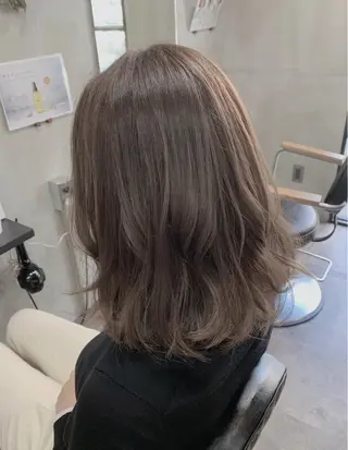 セミロング 山本 みきのヘアスタイル