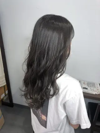 ロング 髪質改善、縮毛矯正 酸性縮毛矯正のヘアスタイル