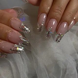 ネイル Ｌｉｔ .のネイルデザイン