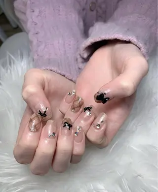 ネイル T.Lee Nail Lilyのネイルデザイン