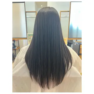 ロング まちだ ひとみのヘアスタイル