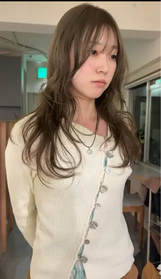 ロング カラー カラーモデル🧤 いろはのヘアスタイル
