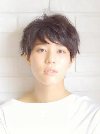 ショート 富岡 俊行のヘアスタイル