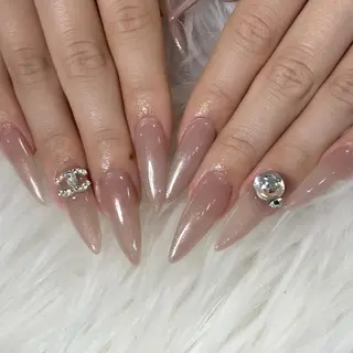 ネイル REBEST京橋 🦋Curumiのネイルデザイン