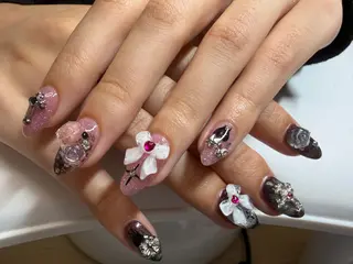 ネイル IZUMI YUKIのネイルデザイン
