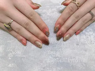 ネイル 谷川 薫のネイルデザイン