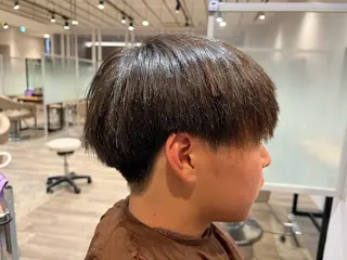 メンズ HAIR＆MAKE EARTH  戸塚店所属・透明感デザインカラー /髙橋/白髪ぼかし可のヘアスタイル