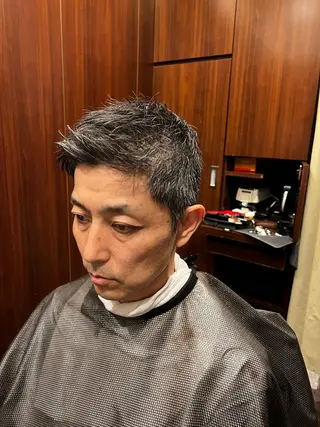ショート 杉原 慶祐のヘアスタイル