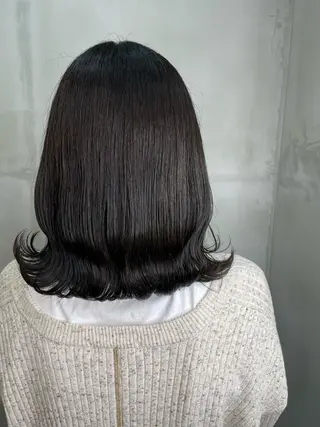 カラー 益 佑夏のヘアスタイル
