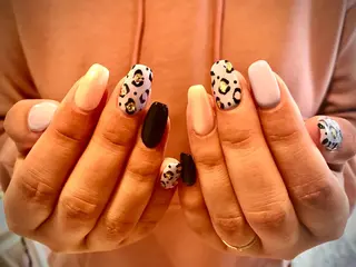 ネイル ♡ビジュール♡ NAIL &まつ毛のマツエク・マツパデザイン