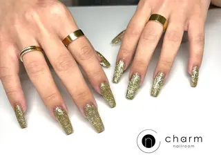 ネイル ネイルルーム チャームのネイルデザイン