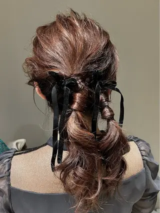 セミロング ヘアアレンジ 勝野 麻美のヘアスタイル