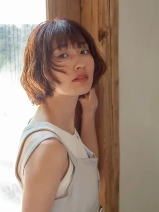 ショート 坂口 みりのヘアスタイル