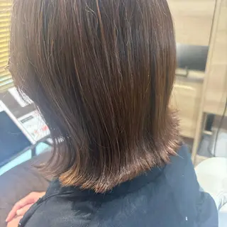 ミディアム カラー 西村 春菜のヘアスタイル