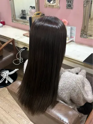 カラー Plaatje 響のヘアスタイル