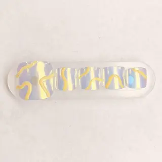 ネイル 丹羽 絵梨花のネイルデザイン