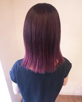 セミロング カラー RU RIのヘアスタイル