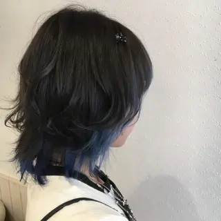 ミディアム カラー 宮内 真乃のヘアスタイル
