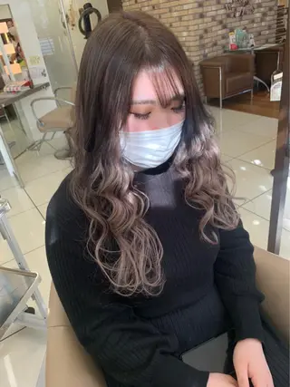 ロング カラー 羽エクステ🩷 🤍まき🤍のマツエク・マツパデザイン