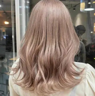 ミディアム カラー ヘアアレンジ 🌹TikTok４万 ﾌｫﾛﾜｰ🌹AKIのヘアスタイル