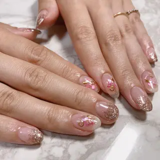 ネイル Elle. ASAMIのネイルデザイン