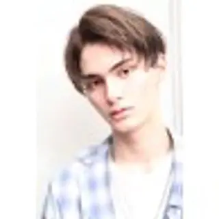 ショート 上野 泰誠のヘアスタイル