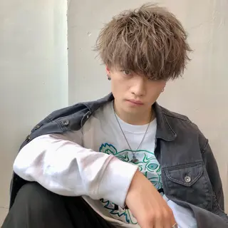 カラー メンズ エフェクトブリーチ 🌟前澤啓太朗のヘアスタイル