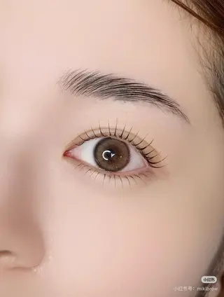 パーマ H eraのマツエク・マツパデザイン