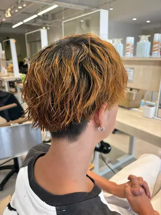 パーマ メンズ ニュアンスパーマ/ フェザー/マッシュのヘアスタイル