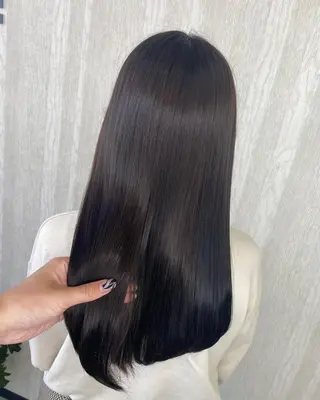 ロング カラー UNDER vr 【アンダーバー】のヘアスタイル