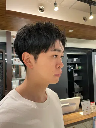 ショート メンズ 岩崎 唯人のヘアスタイル