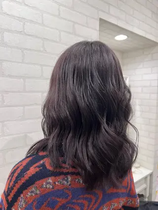 ミディアム カラー 🌈野間 声良🌈のヘアスタイル