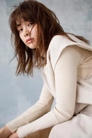 ミディアム カラー iizuka akiのヘアスタイル